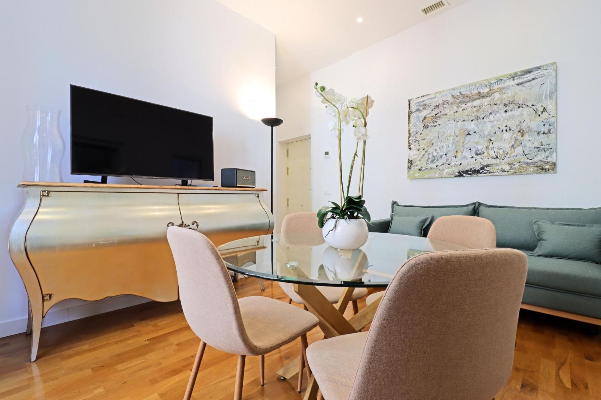 Chueca Suites Madrid Extérieur photo