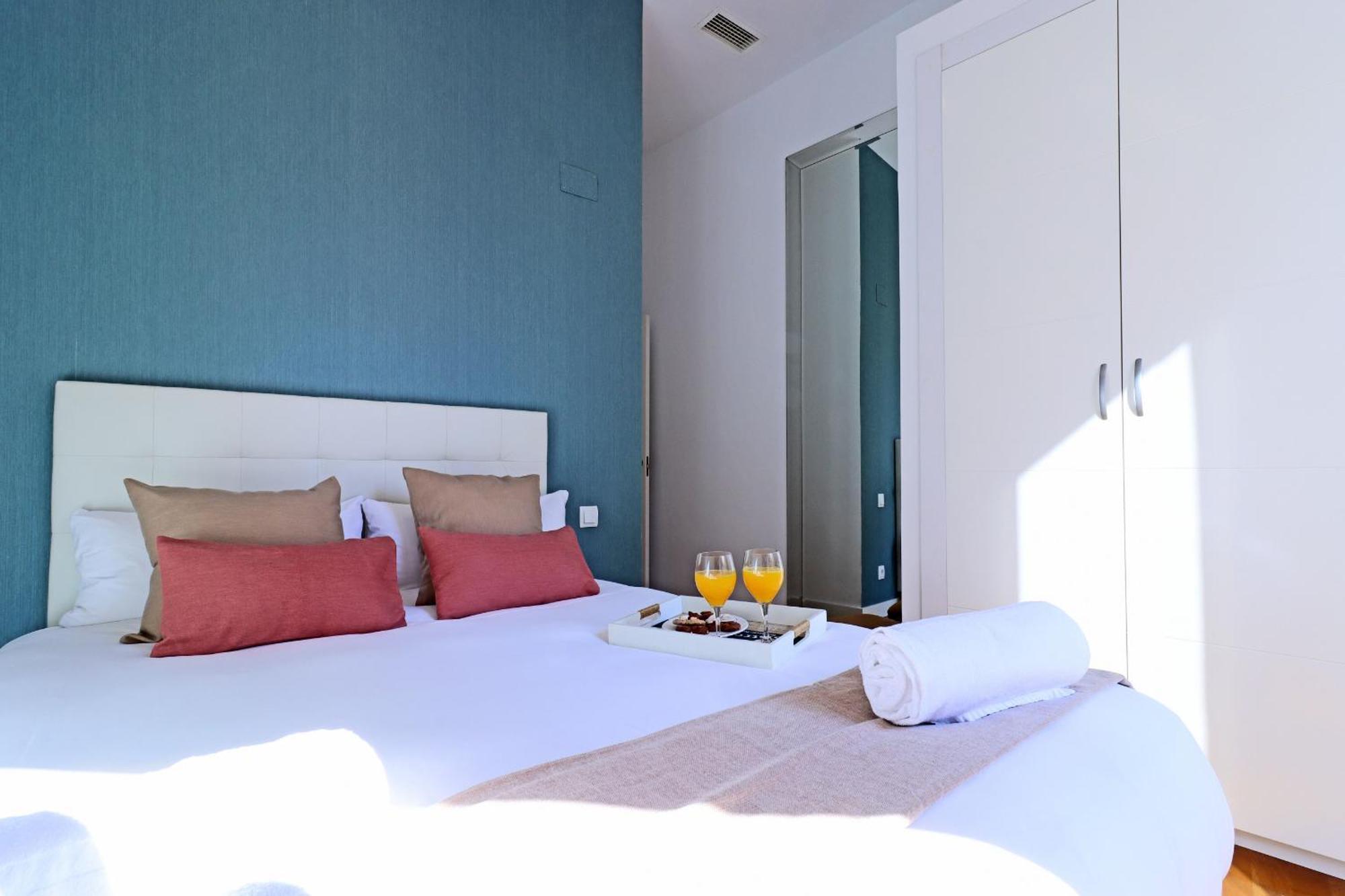 Chueca Suites Madrid Extérieur photo