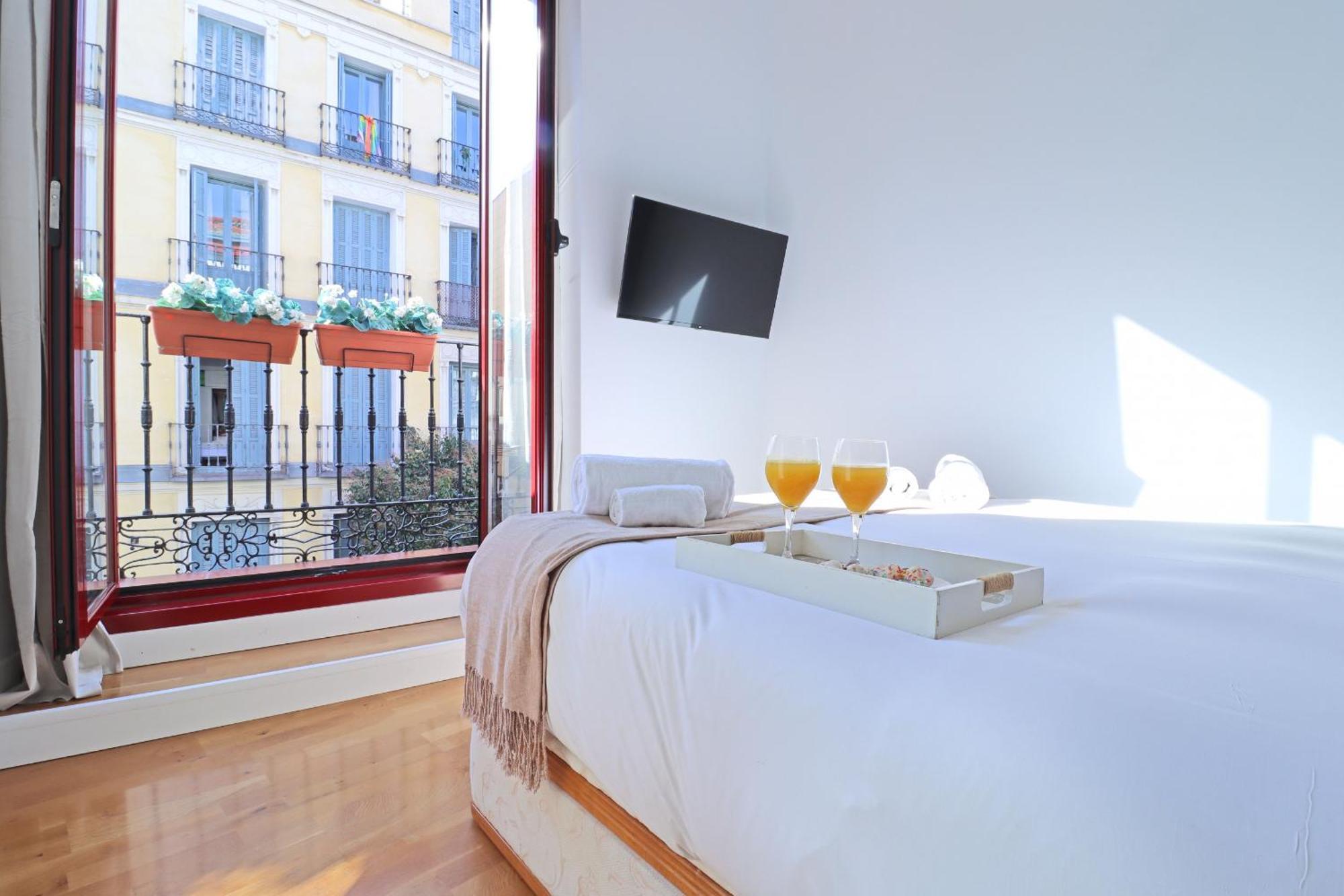 Chueca Suites Madrid Extérieur photo