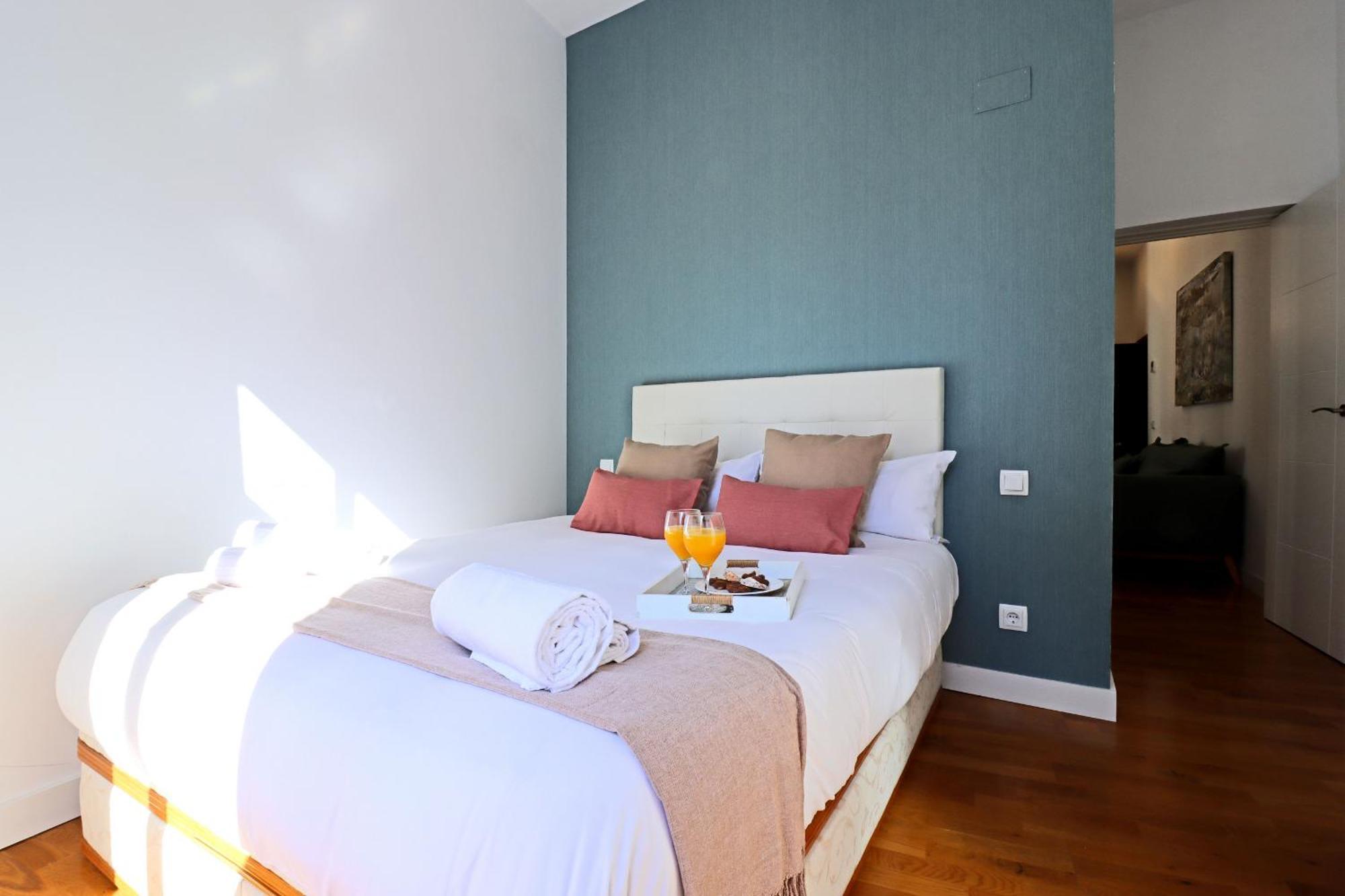 Chueca Suites Madrid Extérieur photo